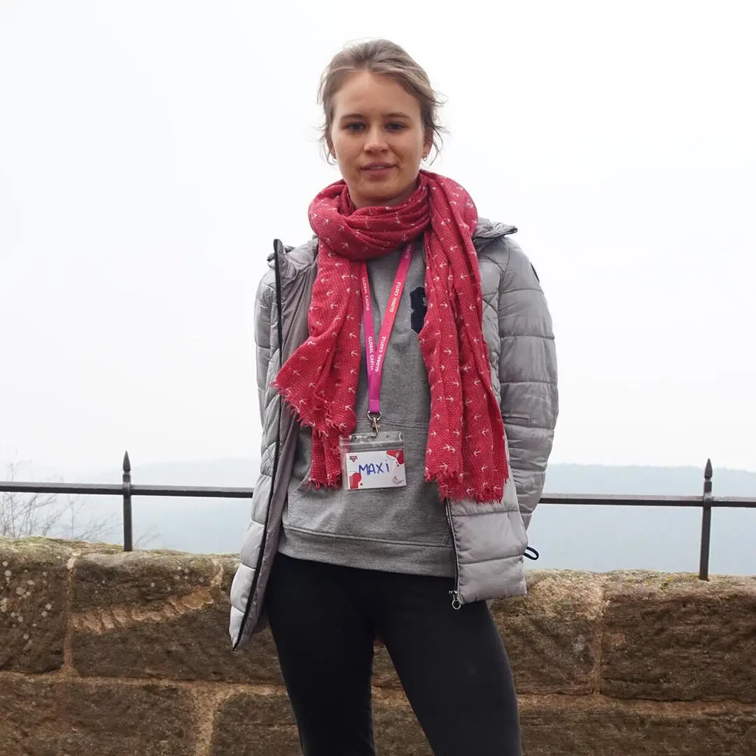 Maxi beim Englisch Sprachcamp GlobalCastle Maxi auf Burg Wernfels in der Nähe von Nürnberg