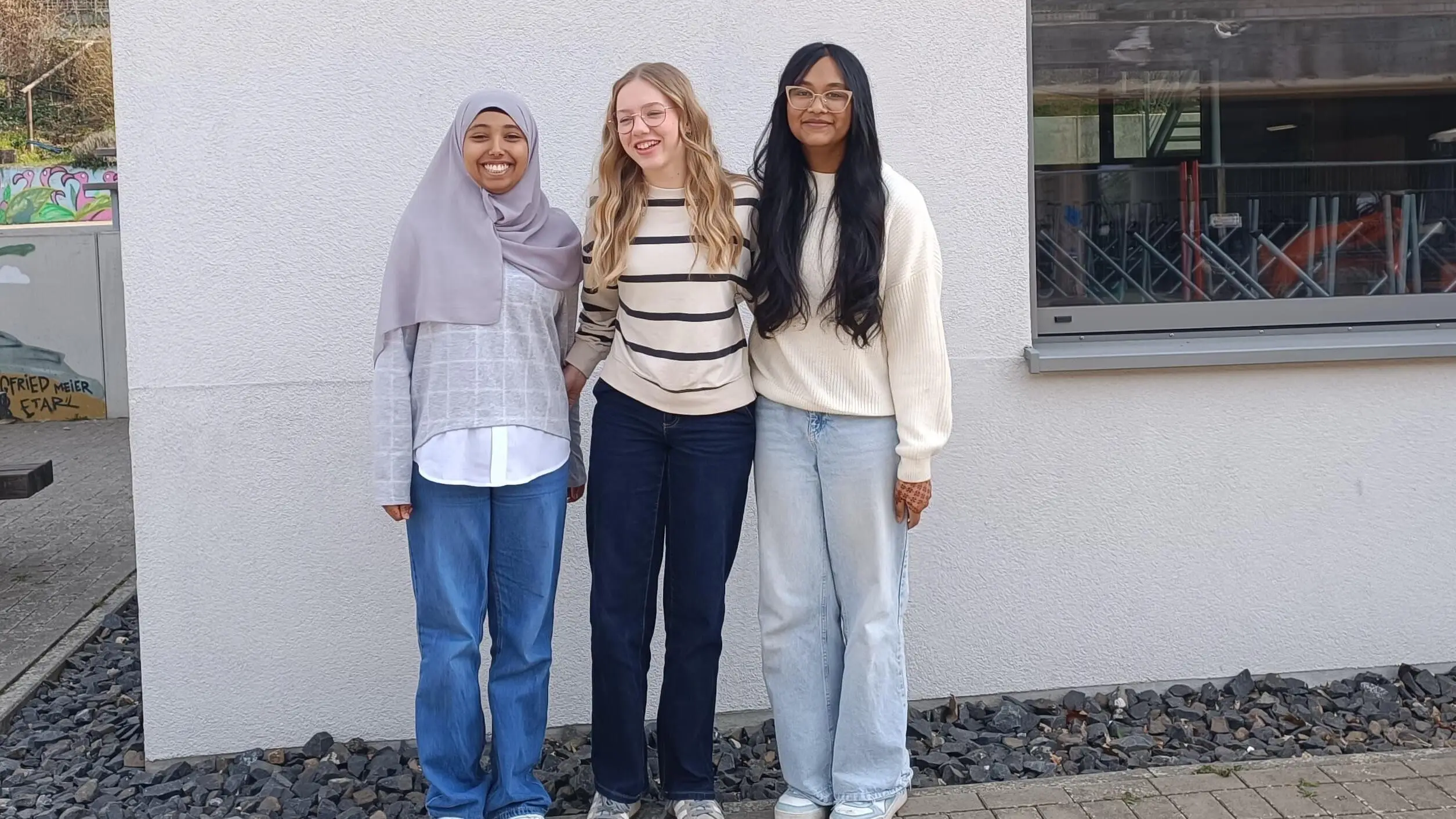 Die Schülerinnen Jitu, Ida & Ishfa von der Mittelschule Marktheidenfeld.